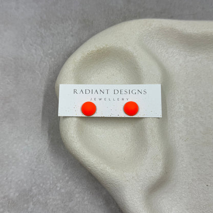 Lilith pearl stud earrings