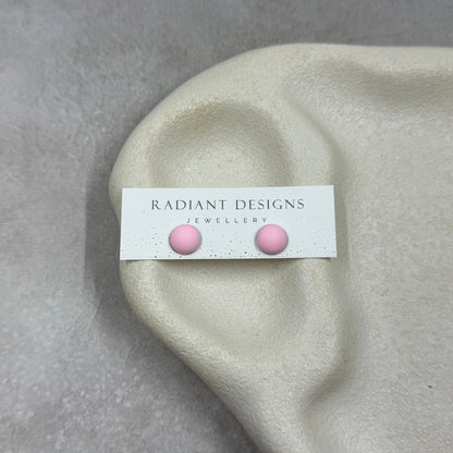 Lilith pearl stud earrings