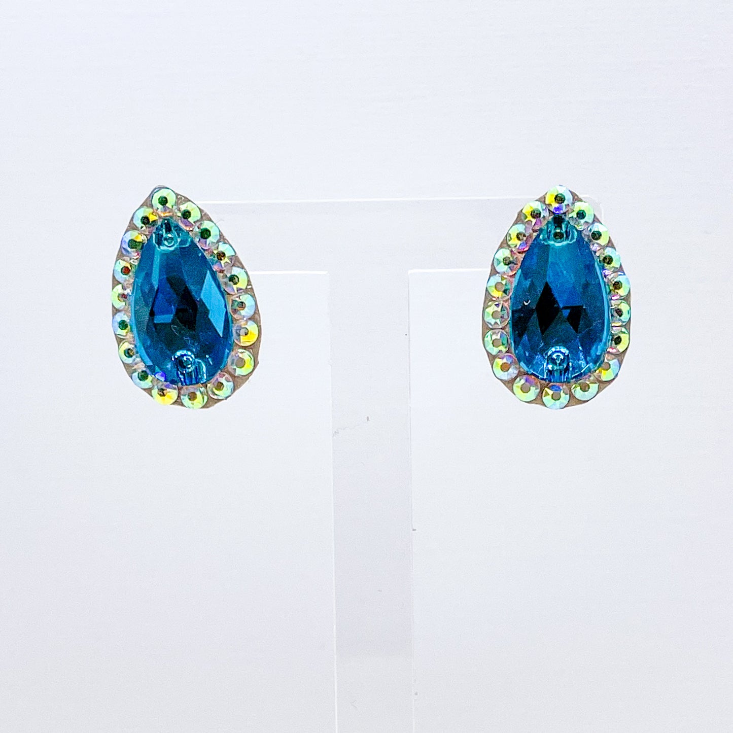 Anna earrings (Blue Zircon)
