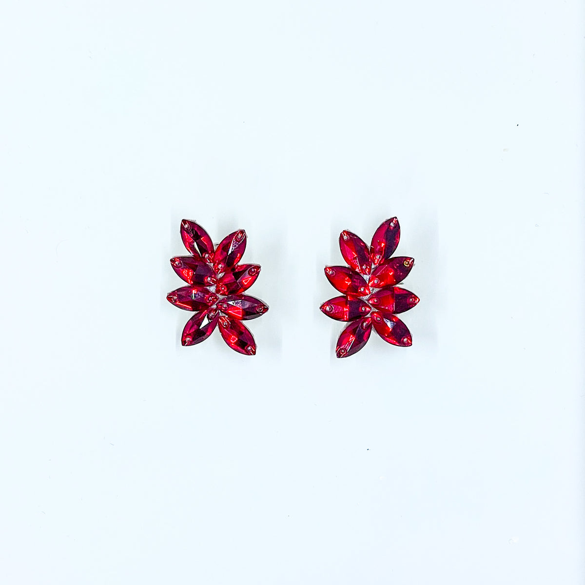 Brooke earrings (Red)
